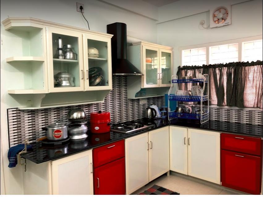 En Jays Residency Apartman Kottajam Kültér fotó