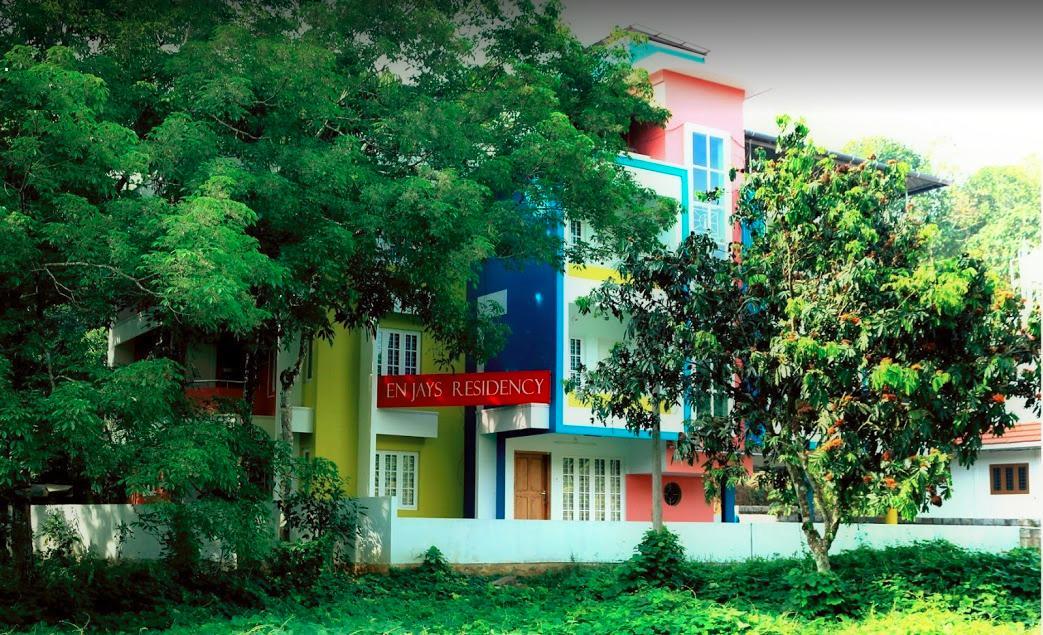 En Jays Residency Apartman Kottajam Kültér fotó